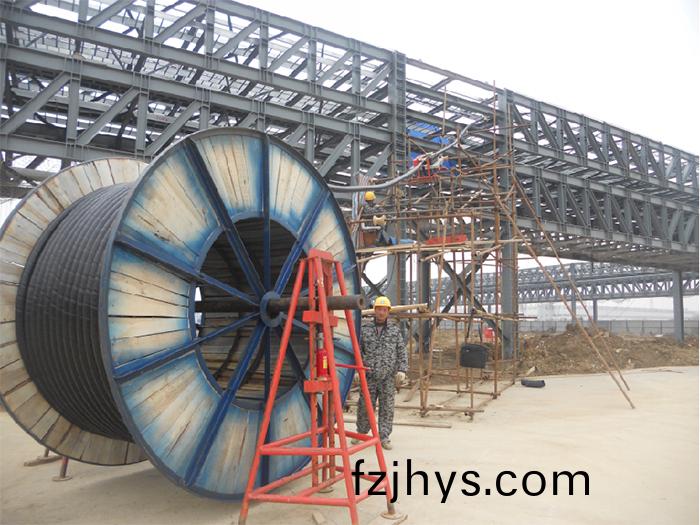 電(dian)纜敷(fu)設機加(jia)強筦理(li)意(yi)識